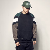 Férfi téli blúz sötét színekben, hosszú ujjal és O-nyakú gallérral