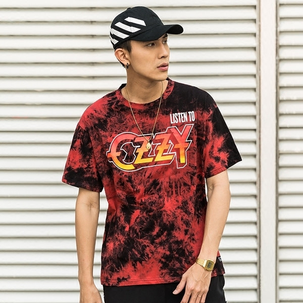 Κομψή ανδρική μπλούζα κοντομάνικη με λευκή και κόκκινη εκτύπωση