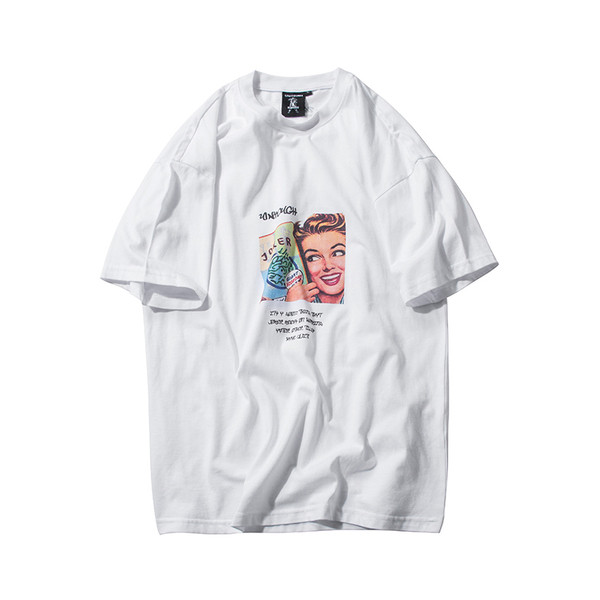 Rövid ujjú férfi blúz fehér és fekete rátéttel