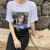 Sport-alkalmi női póló nyomtatással és felirattal fehér és fekete színben