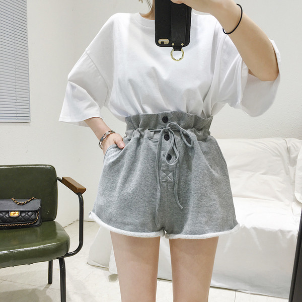 Női alkalmi, magas derekú rövidnadrág