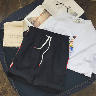 Casual αντρικά σορτς σε διάφορα χρώματα με ένα στρίφωμα