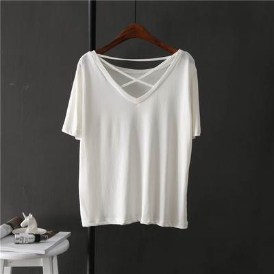 Γυναικείο μπλουζάκι με ντεκολτέ σε σχήμα V σε διαφορετικά χρώματα