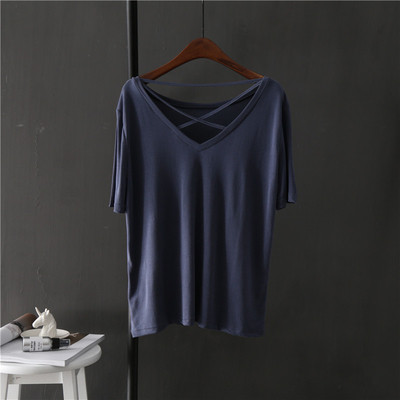 Γυναικείο μπλουζάκι με ντεκολτέ σε σχήμα V σε διαφορετικά χρώματα