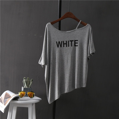 Καθημερινή γυναικεία μπλούζα  με πτώση ώμου και ασύμμετρο μήκος