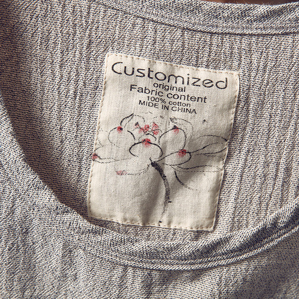 Ανδρικό αμάνικο σε δύο χρώματα με διακοσμητική τσέπη