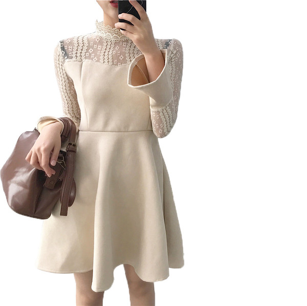 Finom női rövid kivágott ruha csipke O-alakú gallérral és ujjakkal, két színben