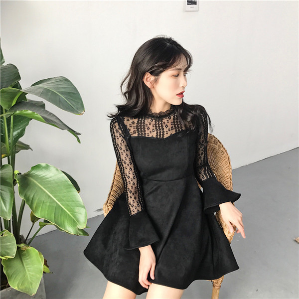 Finom női rövid kivágott ruha csipke O-alakú gallérral és ujjakkal, két színben