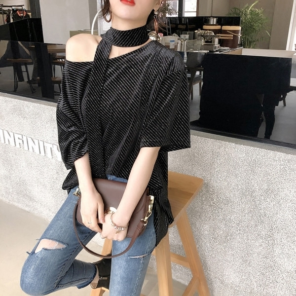 Μοντέρνα γυναικεία μπλούζα σε ελεύθερο στυλ με λαμπερά σωματίδια σε δύο χρώματα