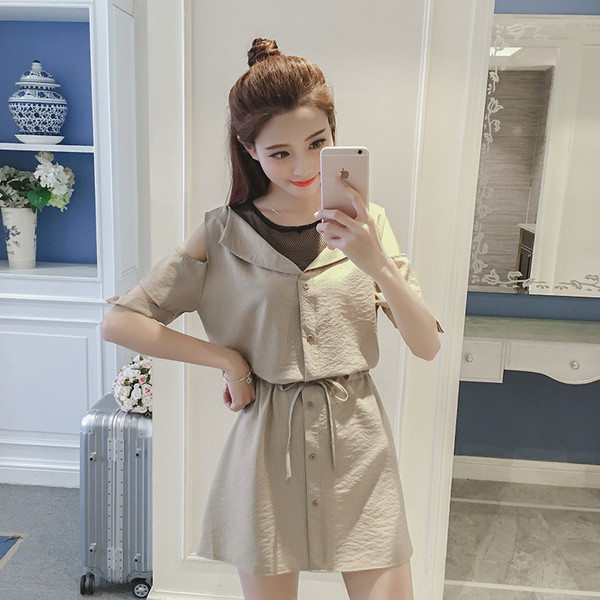 Καθημερινό γυναικείο φόρεμα με ντεκολτέ σε σχήμα V 