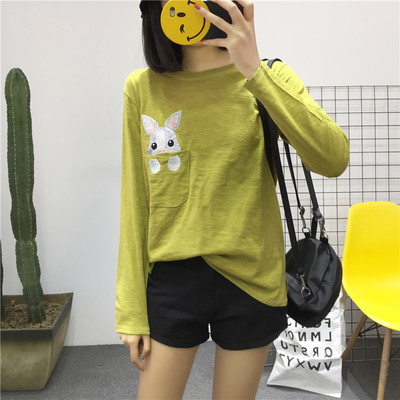 Női nyári blúz több színben zsebbel és hímzéssel