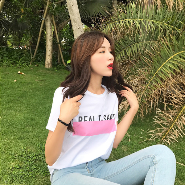 Γυναικεία αθλητικά μπλουζάκια με λευκό χρώμα