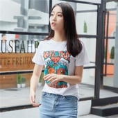 Γυναικείο μπλουζάκι με κοντό μανίκι σε λευκό χρώμα και έγχρωμη εκτύπωση