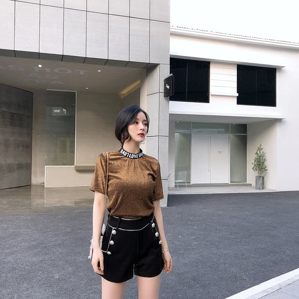 Σύγχρονη γυναικεία κομψή μπλούζα με κολάρο σε σχήμα O σε πολλά χρώματα