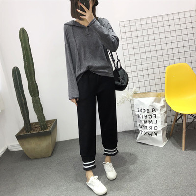 Ανοιξιάτικη γυναικεία  μπλούζα σε φρέσκα χρώματα με μακριά μανίκια και κουκούλα