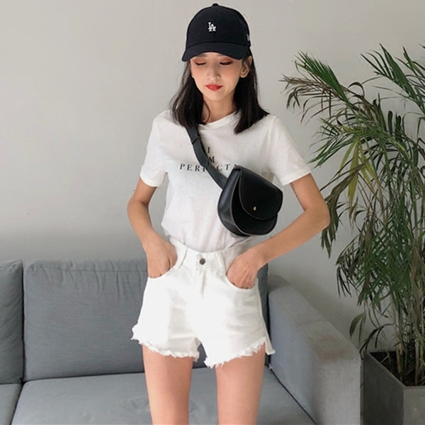 Sport-alkalmi női rövid farmer magas derékkal, fehér, fekete és sötétkék színekben