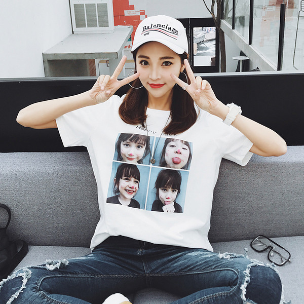 Γυναικείες μπλούζες κοντό μανίκι με εφαρμογές - άσπρο και μαύρο