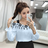 Egyszerű női ing vágott vállú, 3D virágmotívumokkal