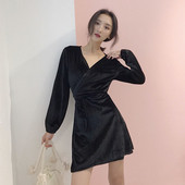 Κομψό γυναικείο φόρεμα βελούδινο με ντεκολτέ σε σχήμα V σε δύο χρώματα