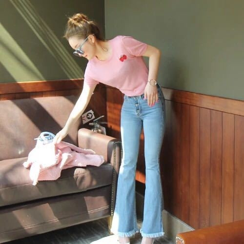 Γυναικείο καλοκαιρινό μπλουζάκι σε ροζ χρώμα με εκτύπωση