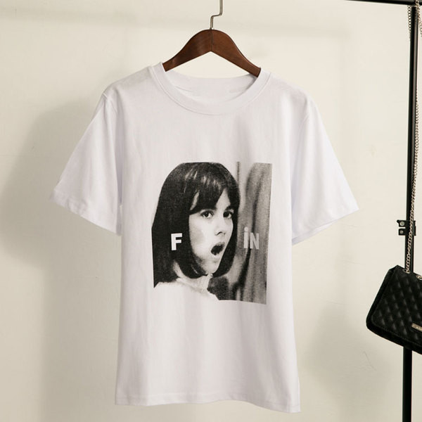 Γυναικείο μπλουζάκι σε λευκό με εκτύπωση