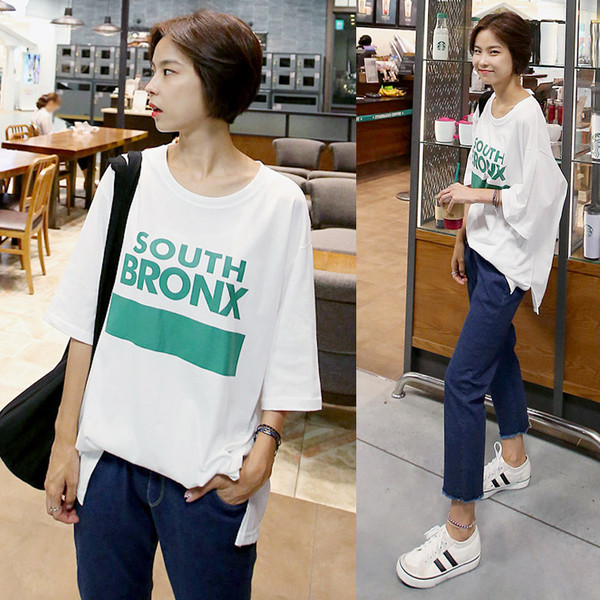 Γυναικεία μπλούζα φαρδιά  με κολάρο και επιγραφή σε σχήμα O