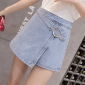 Μοντέρνα φούστα denim με υψηλή μέση και ασύμμετρο μήκος