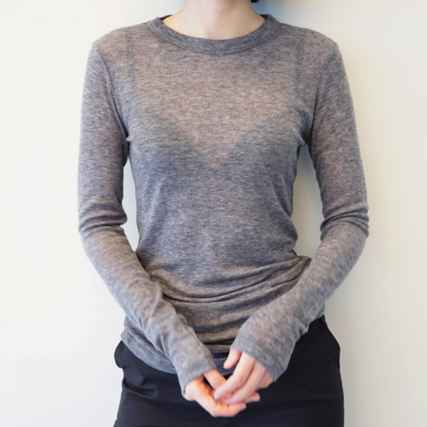 Ανοιξιάτικη μπλούζα με μακριά μανίκια σε διάφορα χρώματα