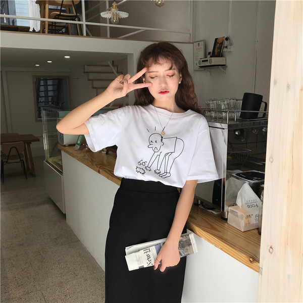 Női alkalmi blúz rövid ujjal, érdekes alkalmazással - fehér és fekete