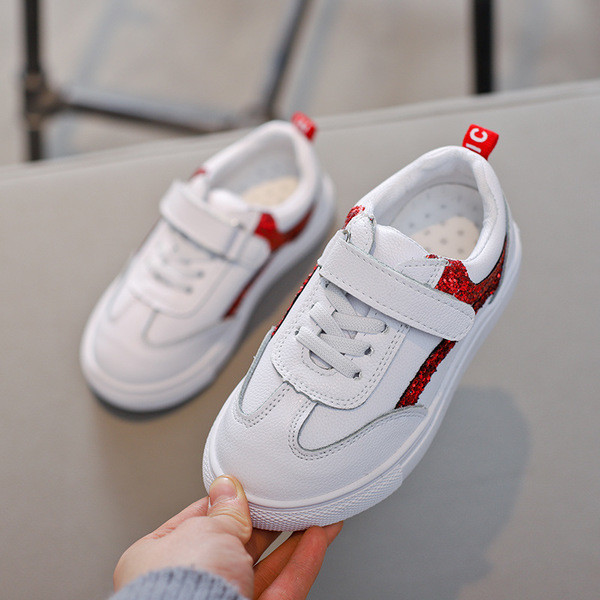 Παιδικά αθλητικά παπούτσια Unisex με συνδέσεις και λουράκι βελκρό, τρία μοντέλα