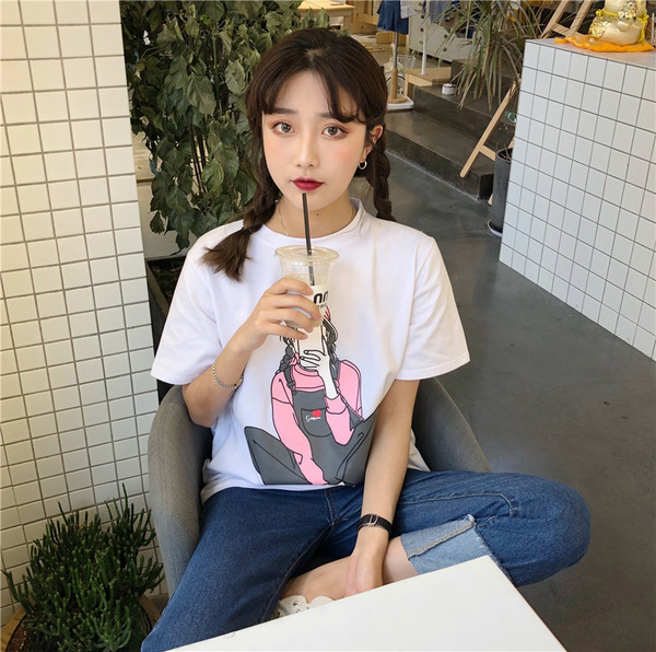 Καθημερινή γυναικεία κοντή μπλούζα με εφαρμογές - 3 χρώματα