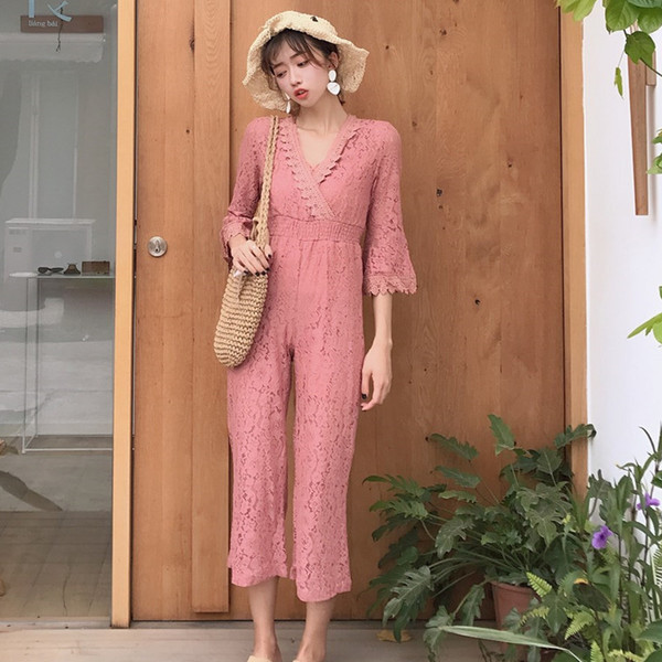 Stílusos női csipke kombiné V-nyakkal - 3 színben