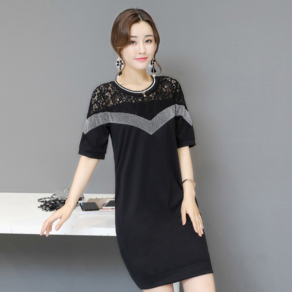 Γυναικείο κομψό φόρεμα με δαντέλα στους ώμους με μανίκι 3/4 σε δύο χρώματα