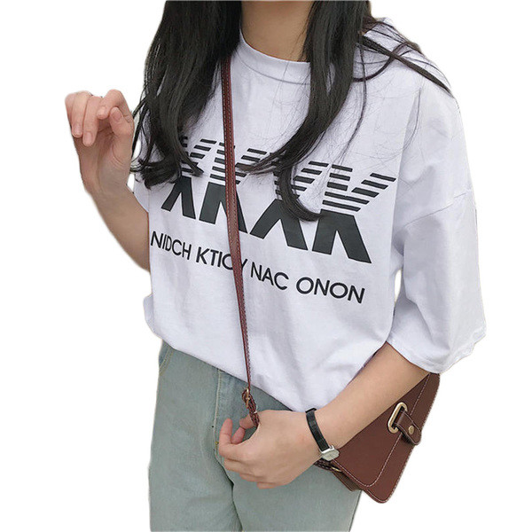 Περιστασιακή γυναικεία μπλούζα με μανίκι 3/4 σε λευκό και μαύρο χρώμα