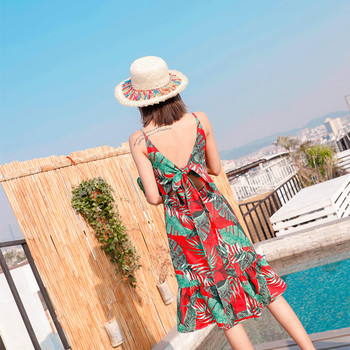 Μακρύ καθημερινό γυναικείο  φόρεμα  με λεπτές λωρίδες και ασύμμετρο μήκος σε κόκκινο χρώμα με έγχρωμη εκτύπωση