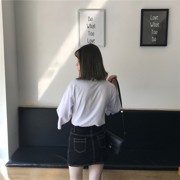 Κομψή casual γυναικεία μπλούζα με 3/4 μανίκι σε λευκό και μαύρο χρώμα