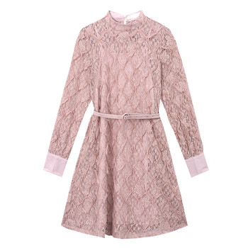 Κομψό δαντελωτό γυναικείο φόρεμα με κεντήματα και διακοσμητική ζώνη σε τρία χρώματα