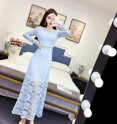 Κομψό γυναικείο φόρεμα από δαντέλα σε διάφορα χρώματα