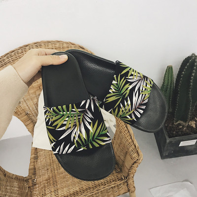 Casual γυναικείες παντόφλες με floral εκτύπωση