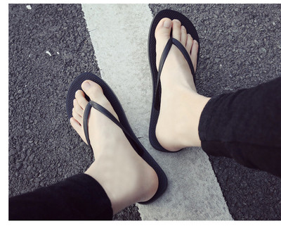 Περιστασιακές γυναικείες παντόφλες  σε διάφορα χρώματα