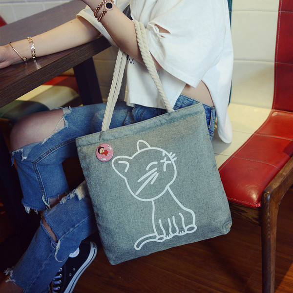 Geanta dama casual cu manere lungi si aplicatie - mai multe modele