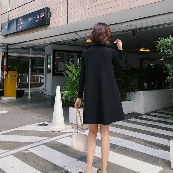 Απλό γυναικείο, καθημερινό, κοντό  freestyle φόρεμα σε μαύρο χρώμα