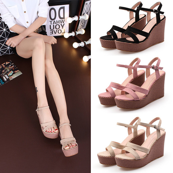 Női platformszandál pántokkal, három színben