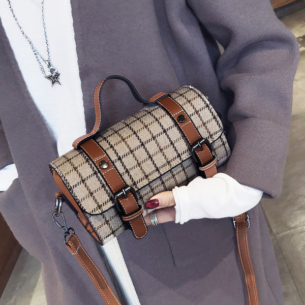 Stílusos női szövettáska hosszú füllel több színben