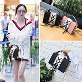 Modern női táska hosszú füllel több színben