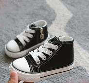 Παιδικά αθλητικά παπούτσια Unisex με επίπεδη σόλα σε τέσσερα χρώματα