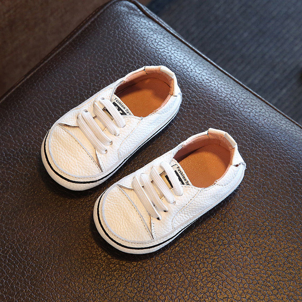 Gyermek tornacipő lányoknak és fiúknak ökobőr nyakkendővel, négy színben