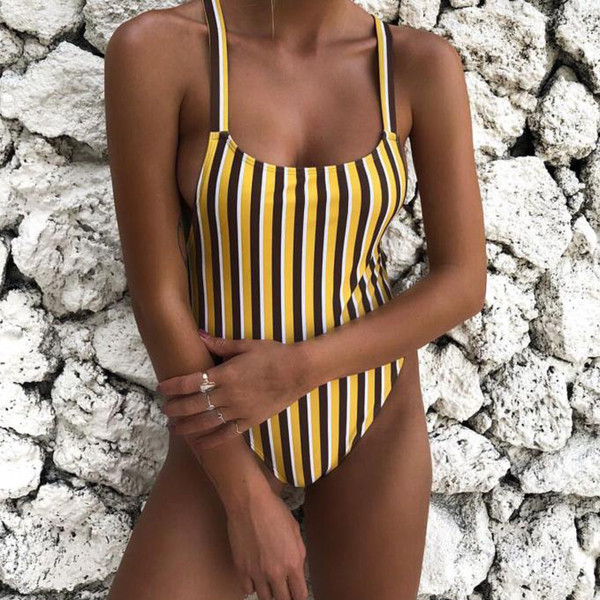 Női teljes fürdőruha csupasz háttal, sárga csíkos színben