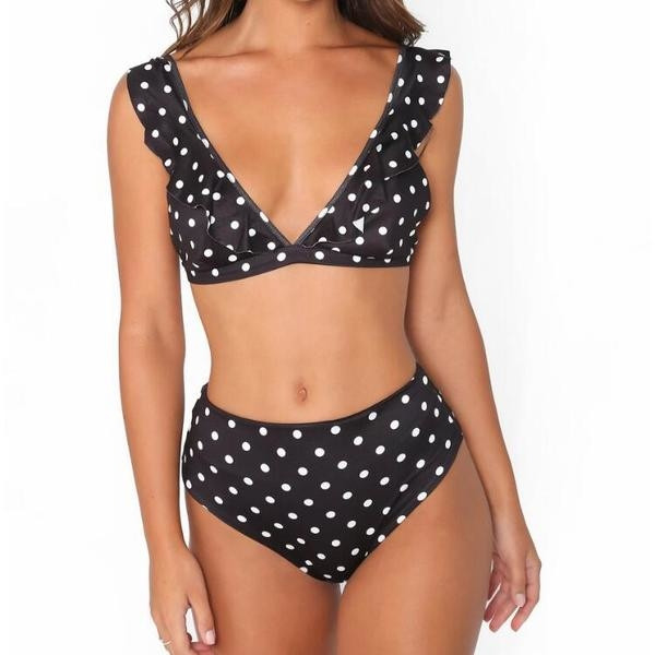 Stílusos kétrészes fürdőruha hölgyeknek fekete-fehérben, pöttyökkel