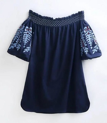 Κομψό γυναικείο φόρεμα  με γυμνούς ώμους με 3/4 μανίκια σε σκούρο μπλε χρώμα